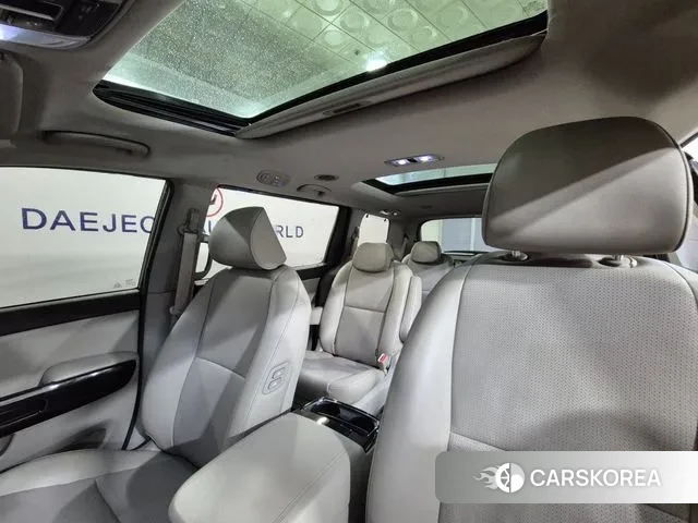 Kia The New Carnival id 2986693 из Кореи 12