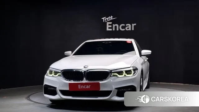 BMW 5 Series (G30) id 3439642 из Кореи 13