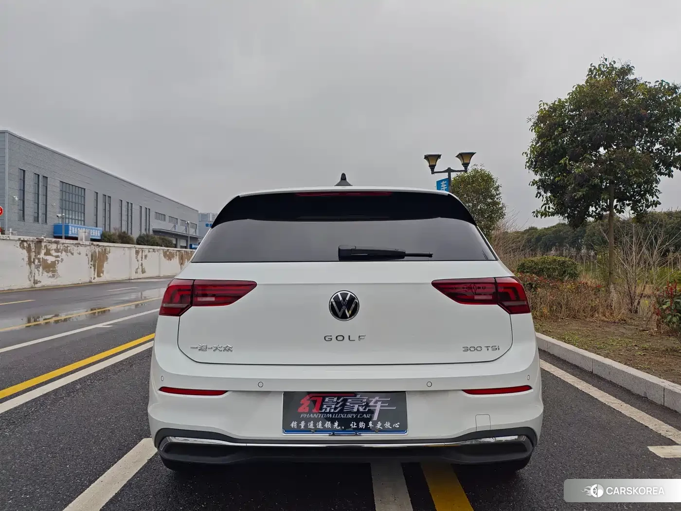 Volkswagen Golf 2026 Белый из Китая, фото 3