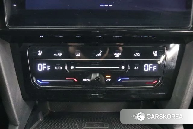 Volkswagen CC id 4261154 из Китая 16