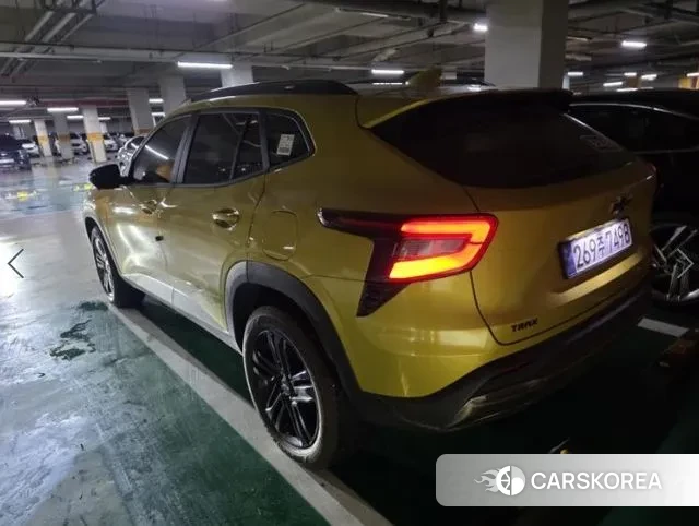 Chevrolet (GM Daewoo) Trax Crossover 2023 Желтый из Кореи, фото 3