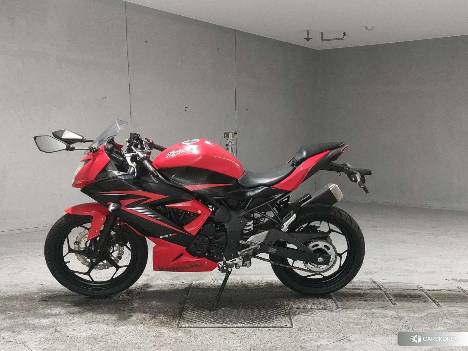 Проданный Kawasaki NINJA 250SL 2015 из Японии, фото 3