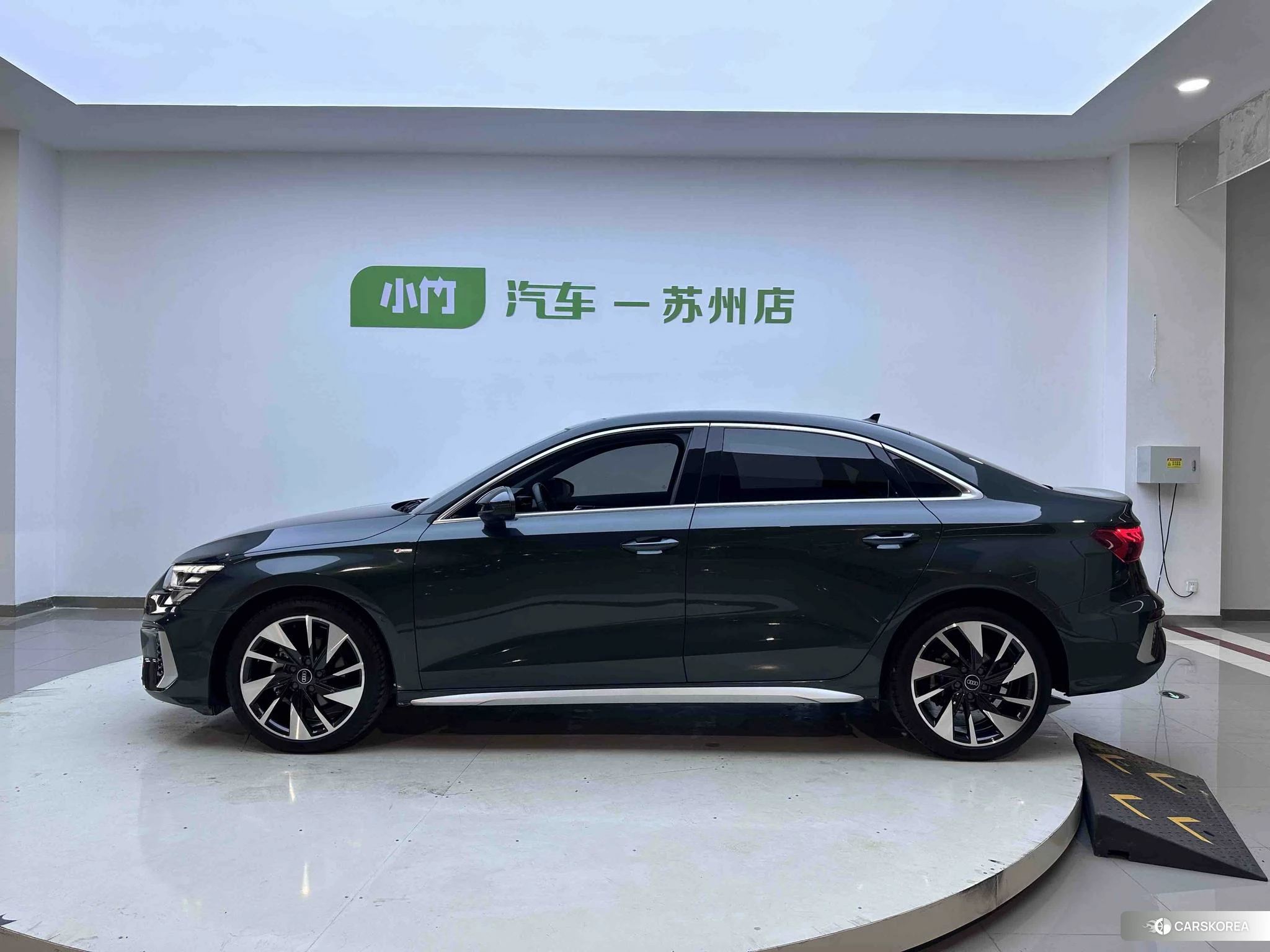 Audi A3 id 4510338 из Китая 13