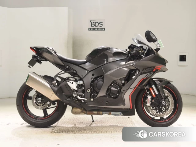 Проданный Kawasaki ZX-10R NINJA ABS 2022 из Японии, фото 2