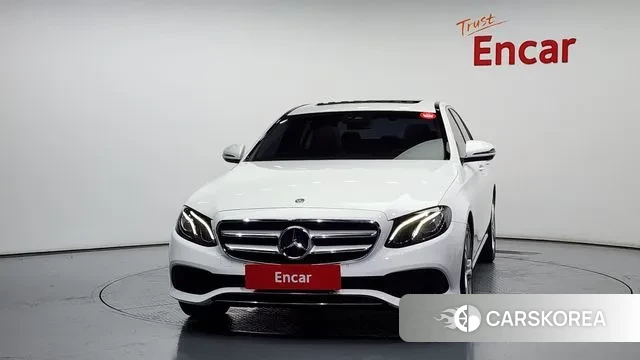 Mercedes-Benz E-Class W213 id 3188545 из Кореи 13