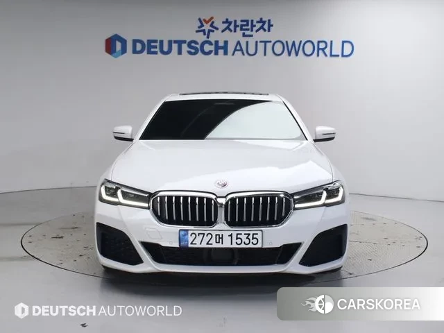 BMW 5 Series (G30) id 3037362 из Кореи 13