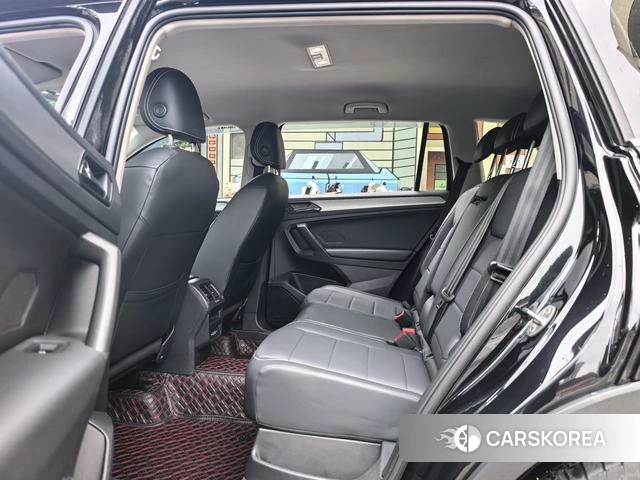 Volkswagen Tiguan L id 4273807 из Китая 15