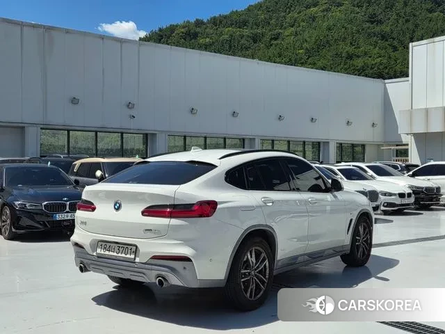 BMW X4 (G02) 2020 Белый из Кореи, фото 3