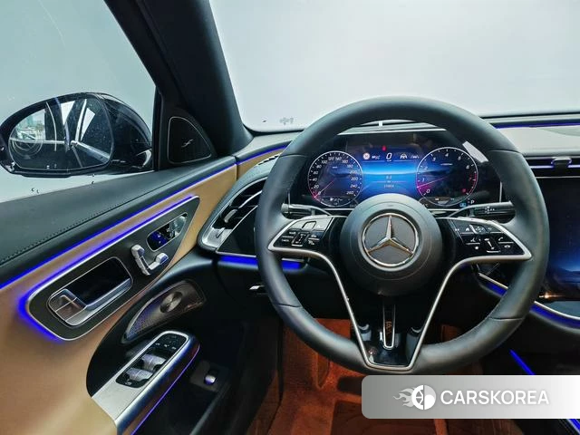 Mercedes-Benz E-class id 4277941 из Китая 12