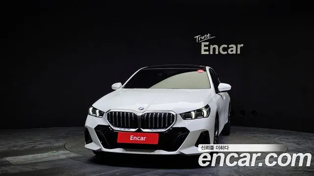 BMW 5 Series (G60) id 2734021 из Кореи 13