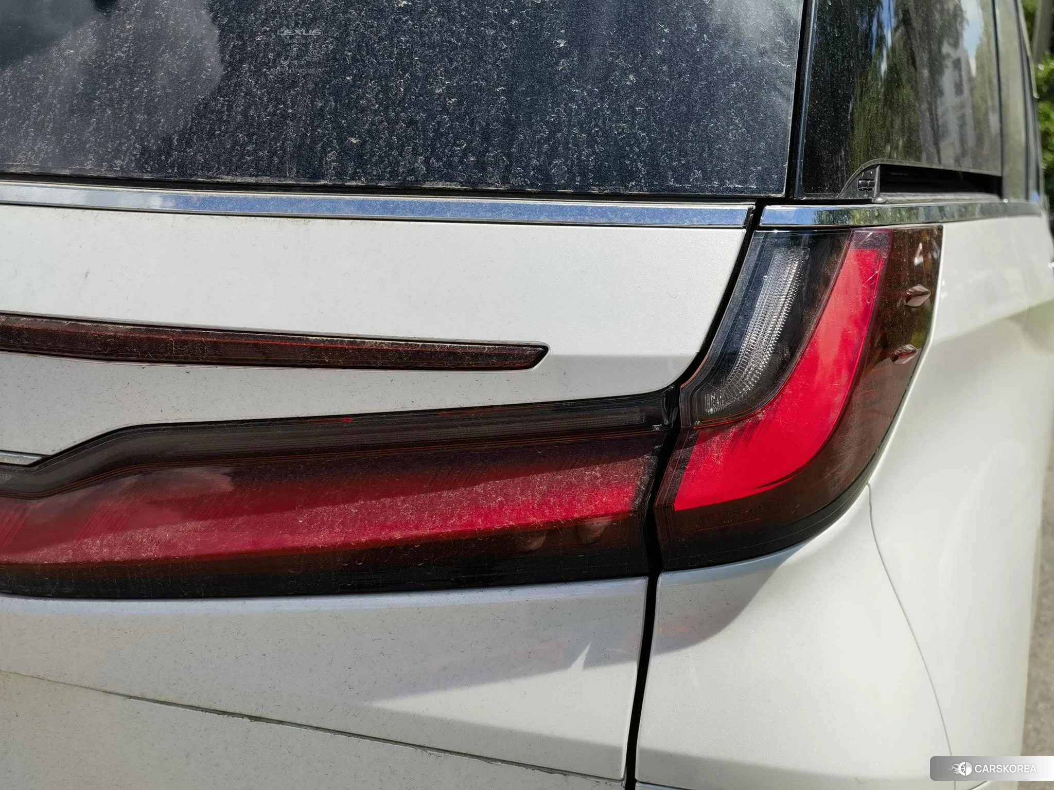 Lexus LM id 4452586 из Китая 12