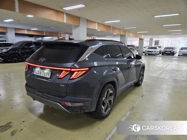 Hyundai Tucson (NX4) id 3535192 из Кореи 11