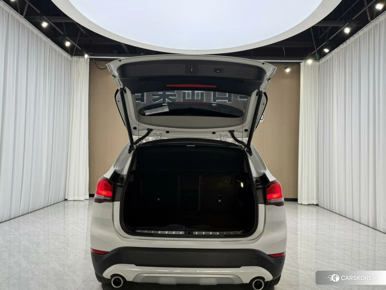 BMW X1 id 4467888 из Китая 10