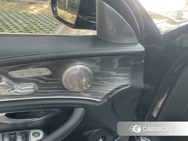 Mercedes-Benz E-class id 4290377 из Китая 7