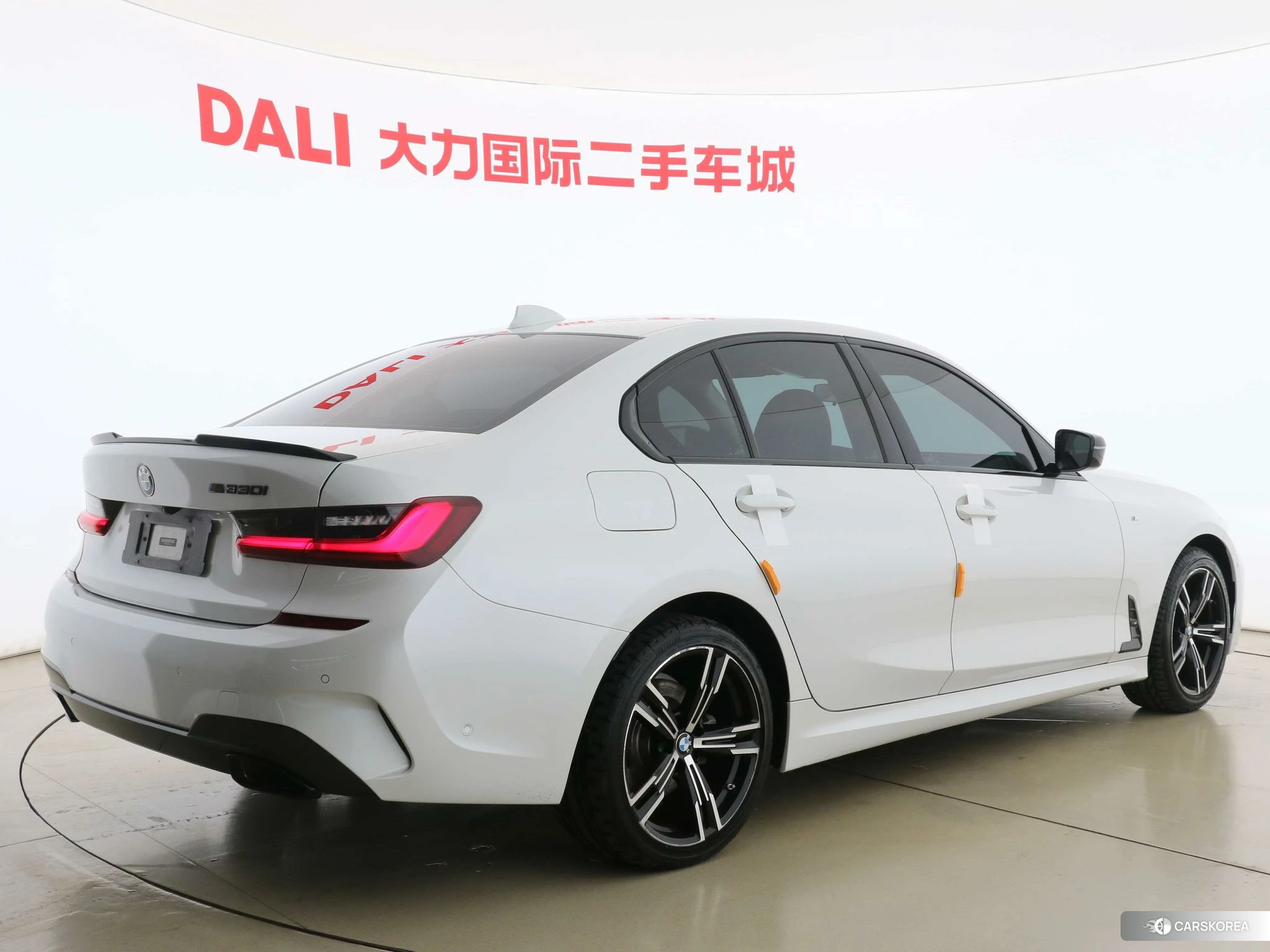 BMW 3 series id 4479374 из Китая 9