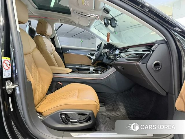 Audi A8 id 4307462 из Китая 11
