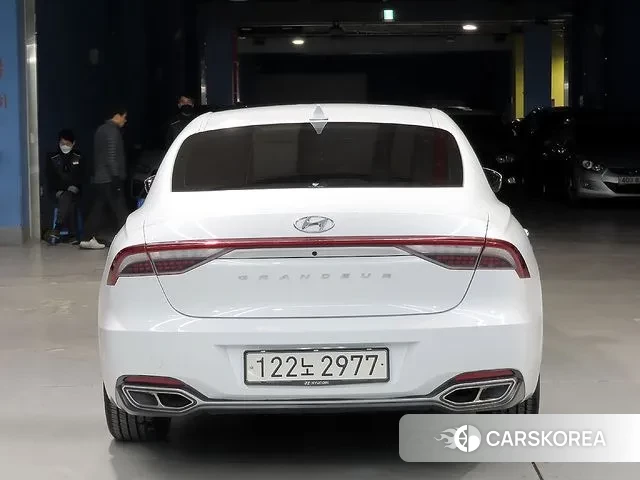 Hyundai The New Grandeur IG id 3421786 из Кореи 13