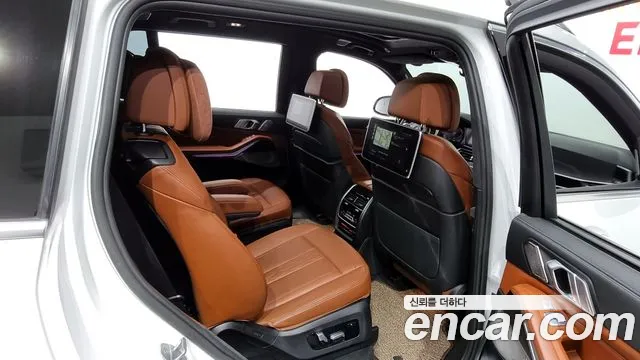 BMW X7 (G07) id 2607689 из Кореи 13