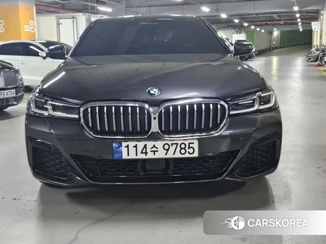 BMW 5 Series (G30) id 3058215 из Кореи 13