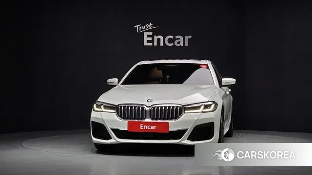 BMW 5 Series (G30) id 3675520 из Кореи 13