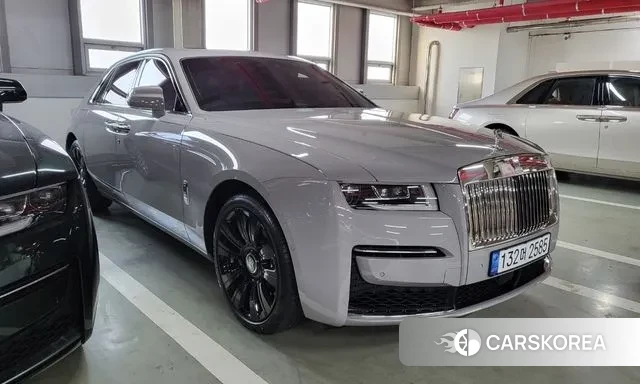 Rolls-Royce Ghost 2nd Generation 2022 Серебристо-серый из Кореи, фото 4