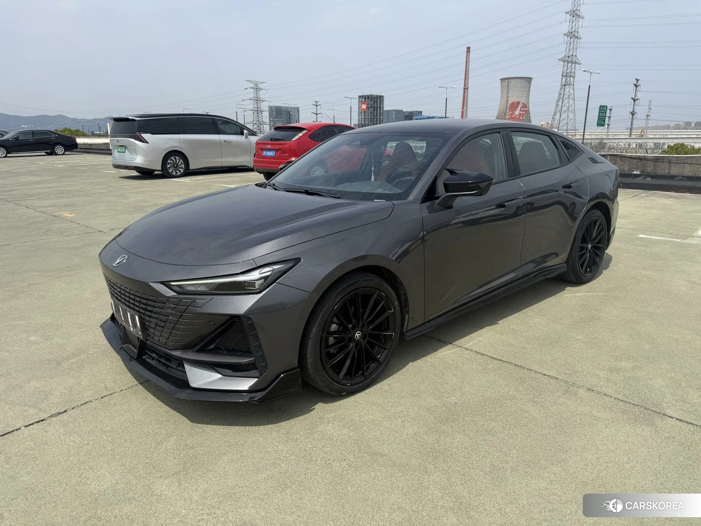 Chang'an UNI-V 2023 Темно-серый из Китая, фото 4