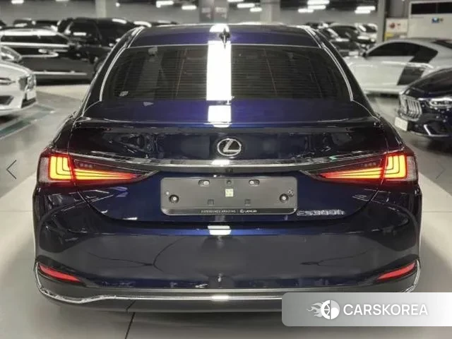 Lexus ES300h 7th generation id 3457940 из Кореи 13