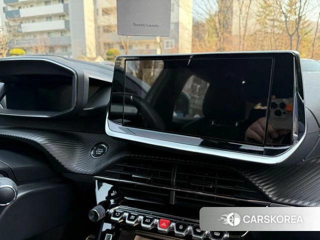 Peugeot e-2008 second generation 2022 Белый из Кореи, фото 6