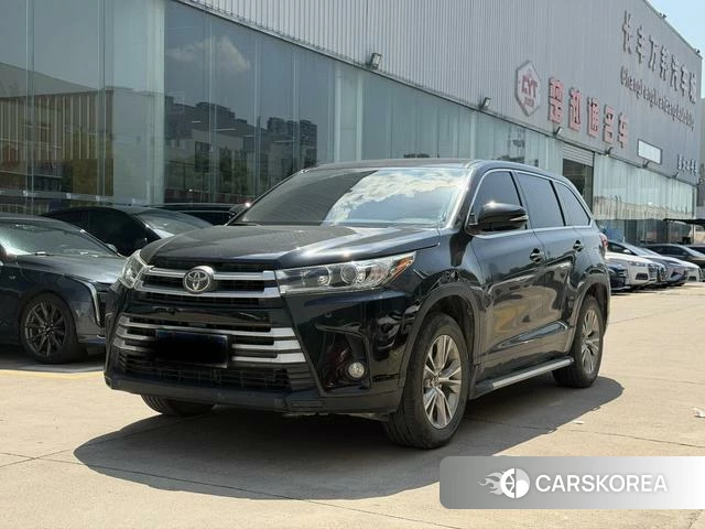 Toyota Highlander 2022 Черный из Китая, фото 3