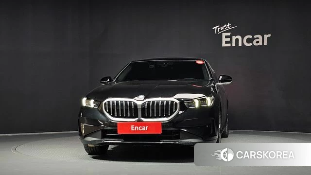 BMW 5 Series (G60) id 4681459 из Кореи 23