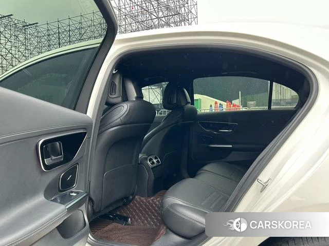 Mercedes-Benz Class C id 4290456 из Китая 13