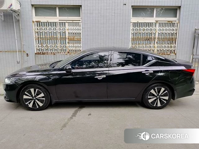 Nissan Teana 2022 Черный из Китая, фото 3