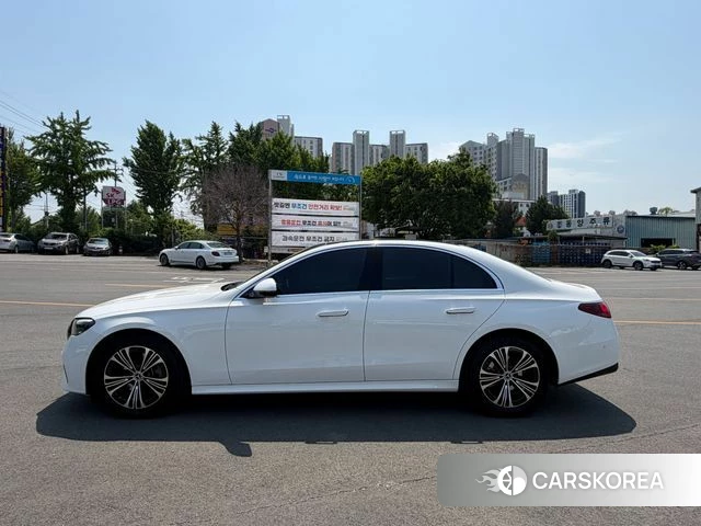 Mercedes-Benz E-Class W214 id 4222743 из Кореи 11