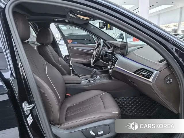 BMW 5 series id 4275657 из Китая 8