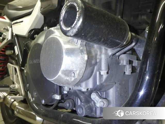 Engine photo