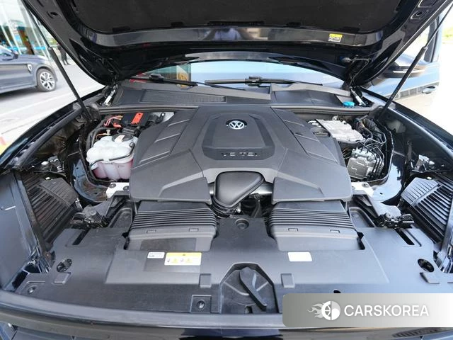 Volkswagen Touareg id 4359113 из Китая 7