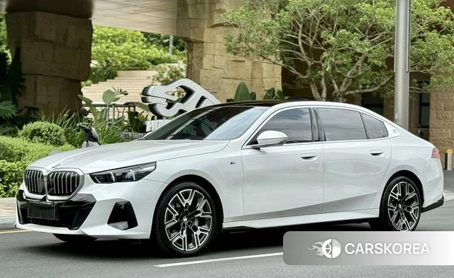 BMW 5 series id 4297778 из Китая 12