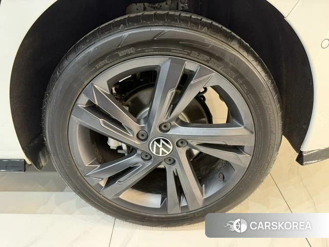 Volkswagen Golf id 4261194 из Китая 14
