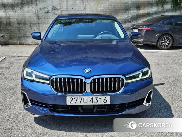 BMW 5 Series (G30) id 2999629 из Кореи 13