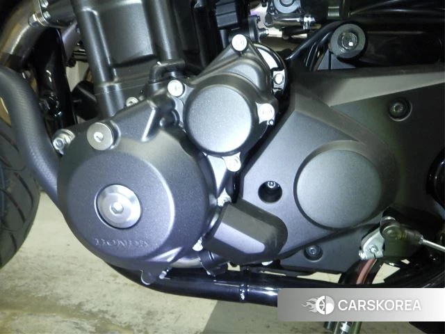 Engine photo