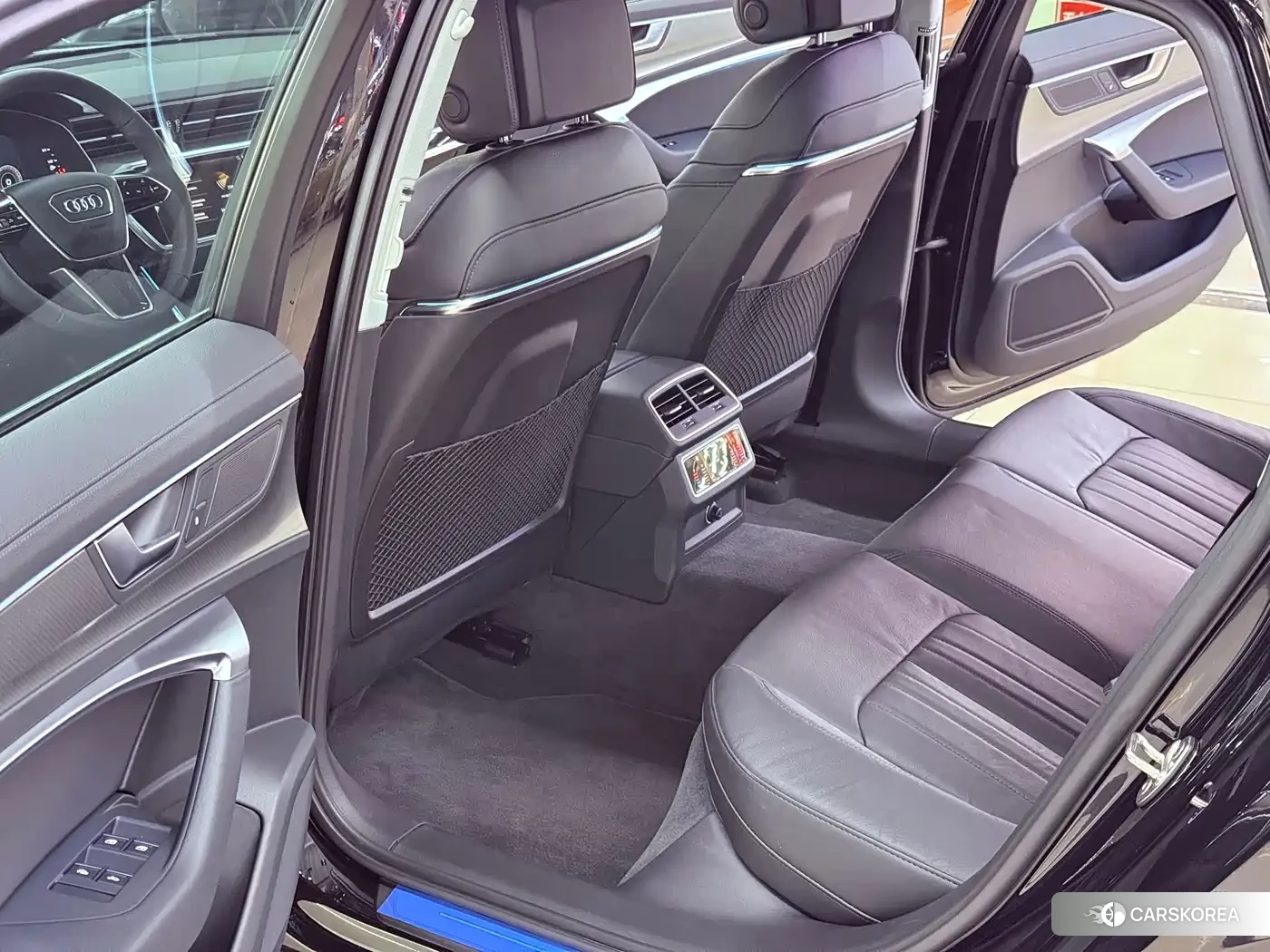 Audi A6L id 4601124 из Китая 7