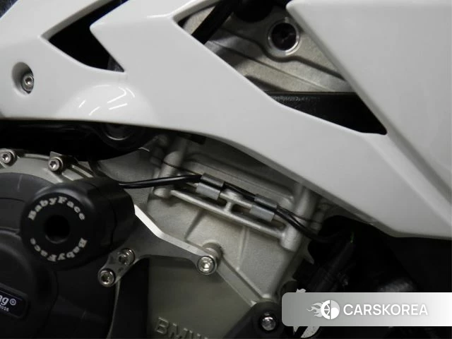 Engine photo