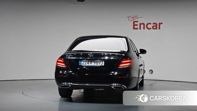 Mercedes-Benz E-Class W213 id 4586537 из Кореи 23