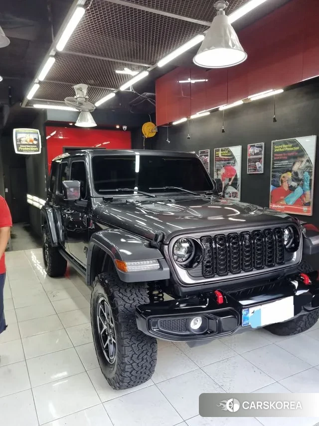 Jeep Wrangler (JL) 2025 Серый из Кореи, фото 3