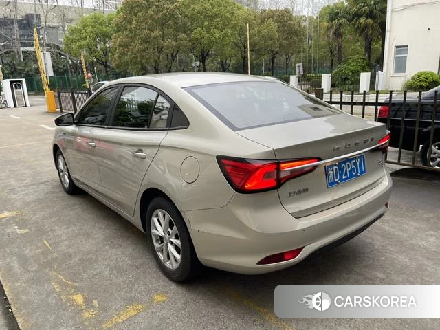 Roewe i5 id 4238979 из Китая 16