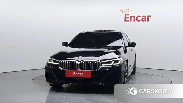 BMW 5 Series (G30) id 4410154 из Кореи 13