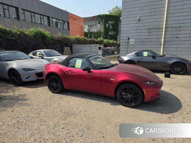 Mazda MX-5 2025 Красный из Китая, фото 3