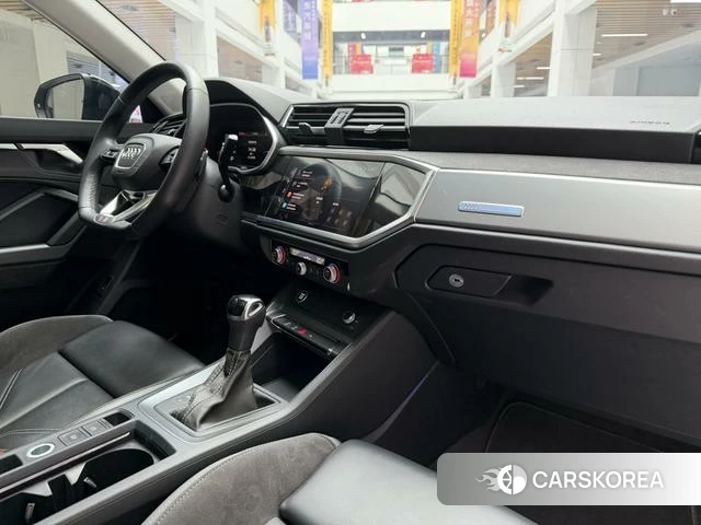 Audi Q3 Sportback id 4273319 из Китая 14