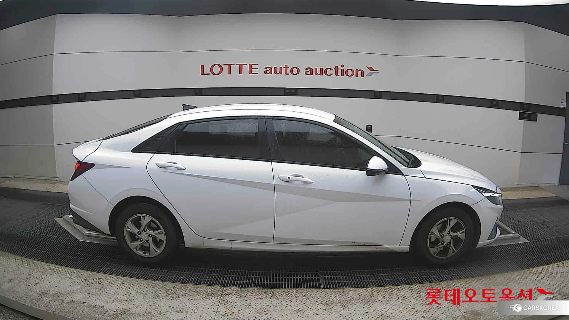 Hyundai Avante id 4352343 из Кореи 23