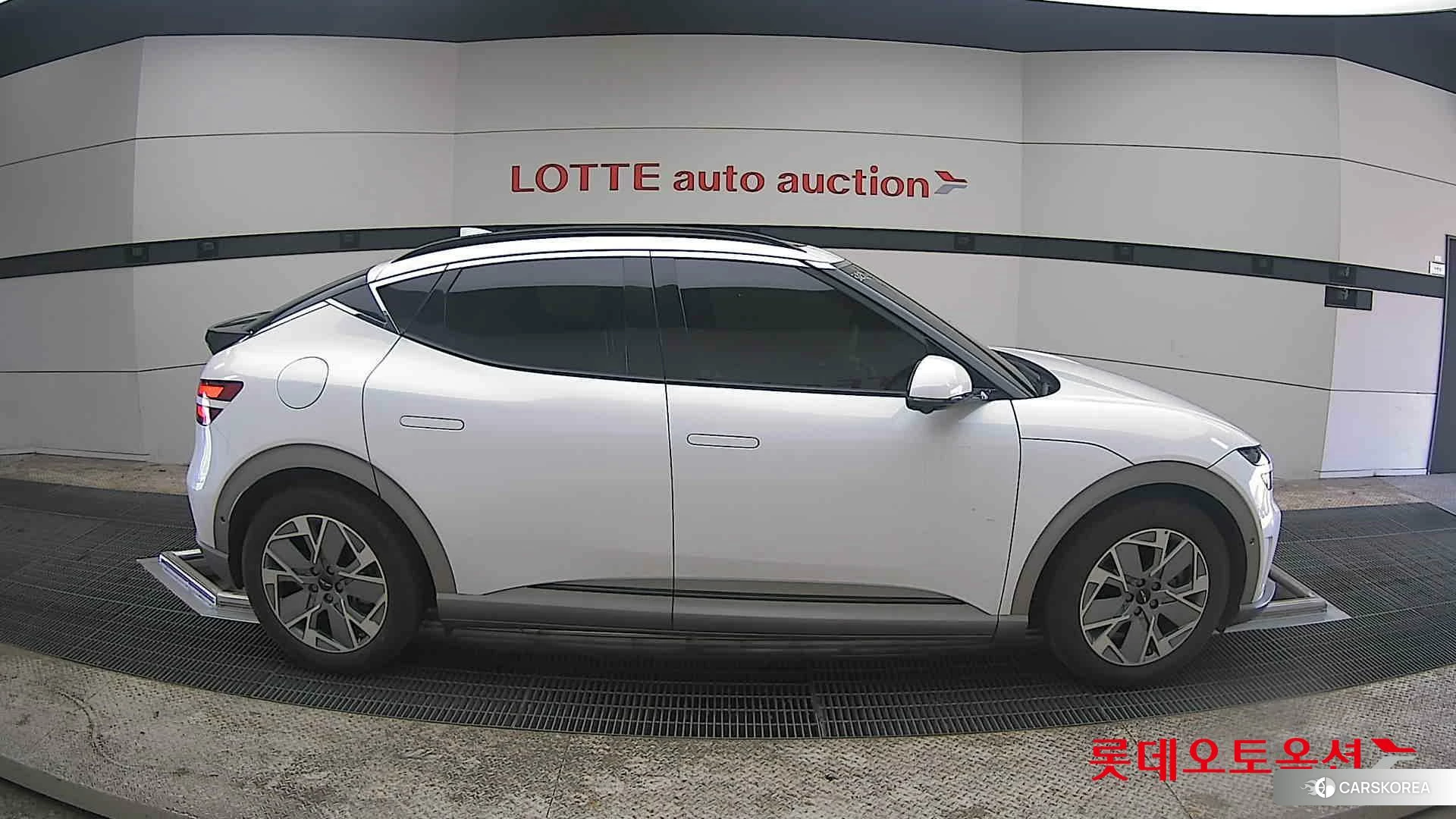 Hyundai GV60 id 3882059 из Кореи 23